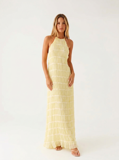 Elegantes langes Damenkleid mit Halterneck und fliessendem Fall