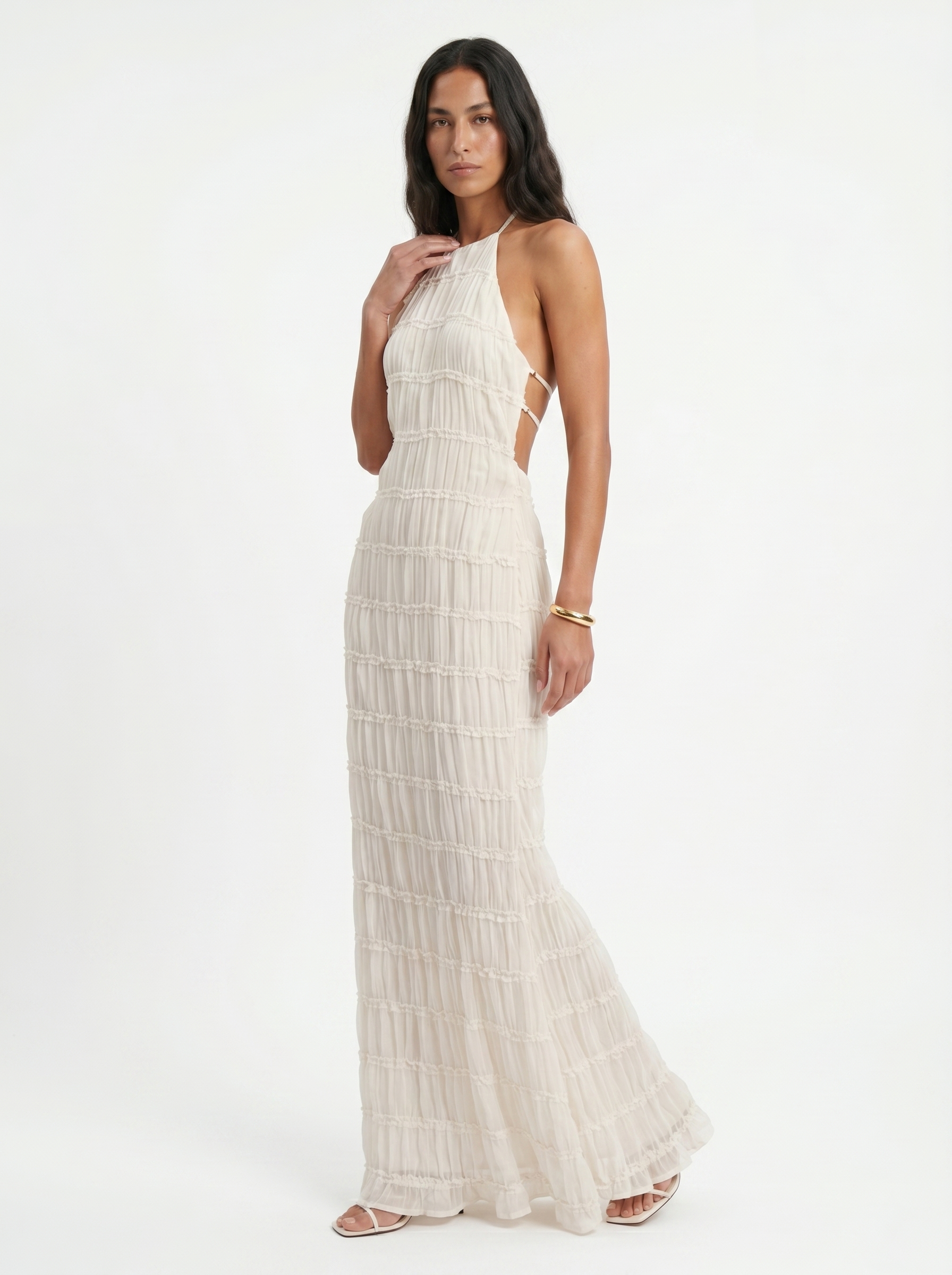 Damen Maxikleid mit Halterneck und Volants in Rückansicht