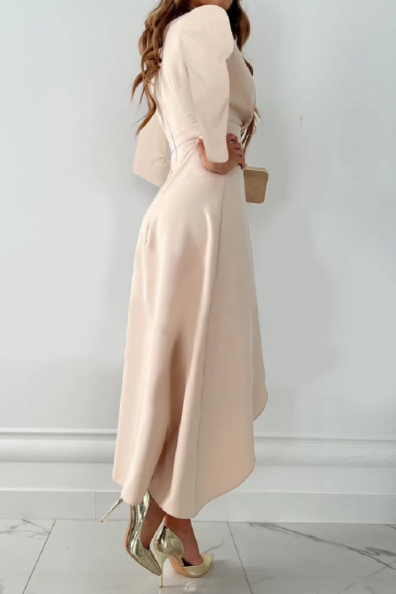 Damen-Wickelmidikleid als stilvoller Look für besondere Anlässe