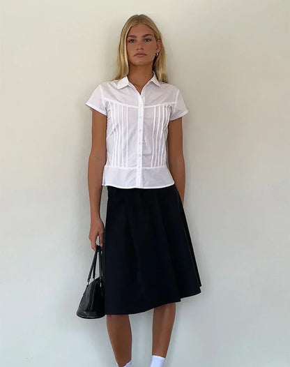 Elegante Damenbluse mit transparenten Ärmeln