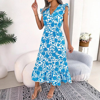 Detailansicht der Volantärmel am Damen-Midikleid