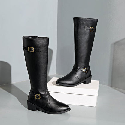 Kniehohe Damen-Reitstiefel mit dekorativen Schnallen und Blockabsatz