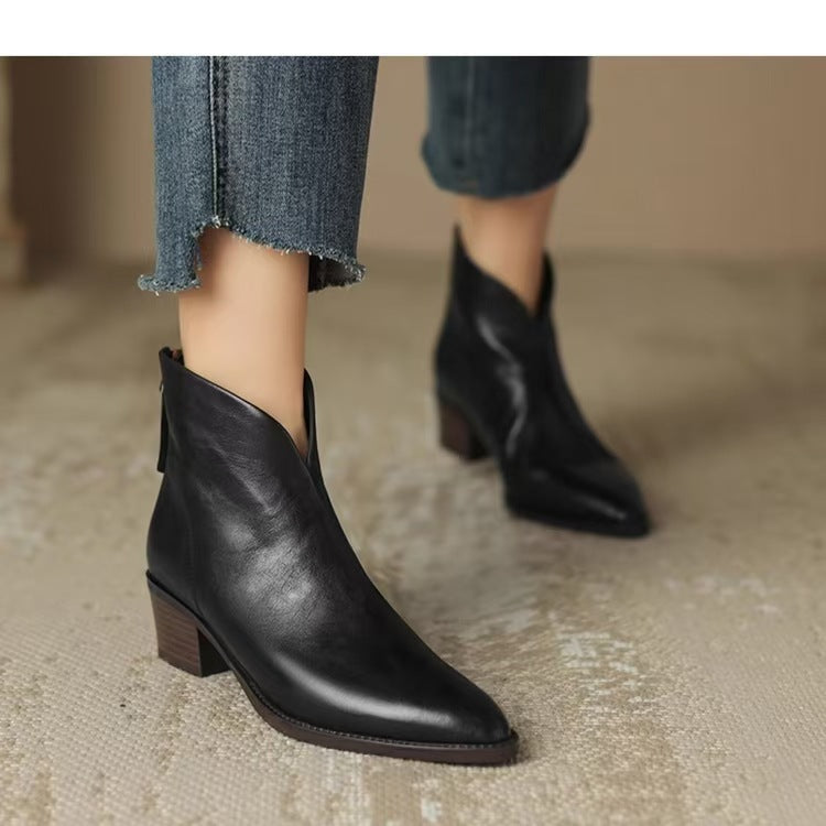Damen Chelsea-Stiefelette als stilvoller Begleiter für Alltag und Büro