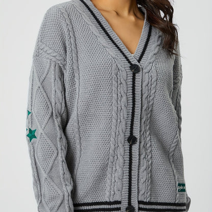 Oversized Strickjacke für Damen mit dekorativen Strickkanten