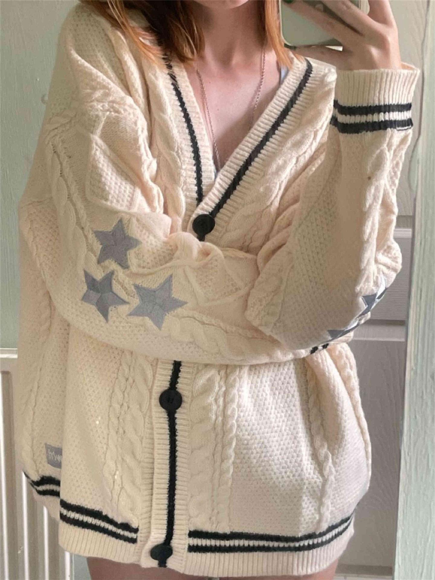 Damen Oversized Zopfstrick Cardigan Mit Sternapplikationen