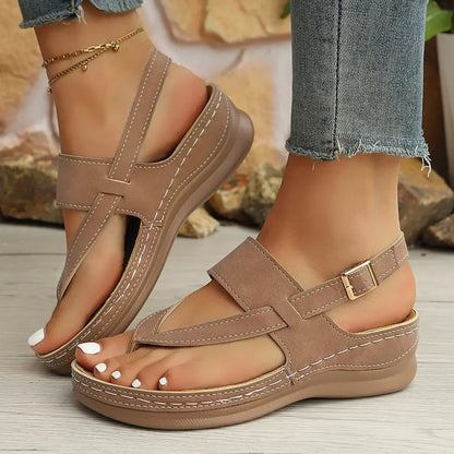 Draufsicht auf die Damen Plateau-Sandalen zum Hineinschlüpfen