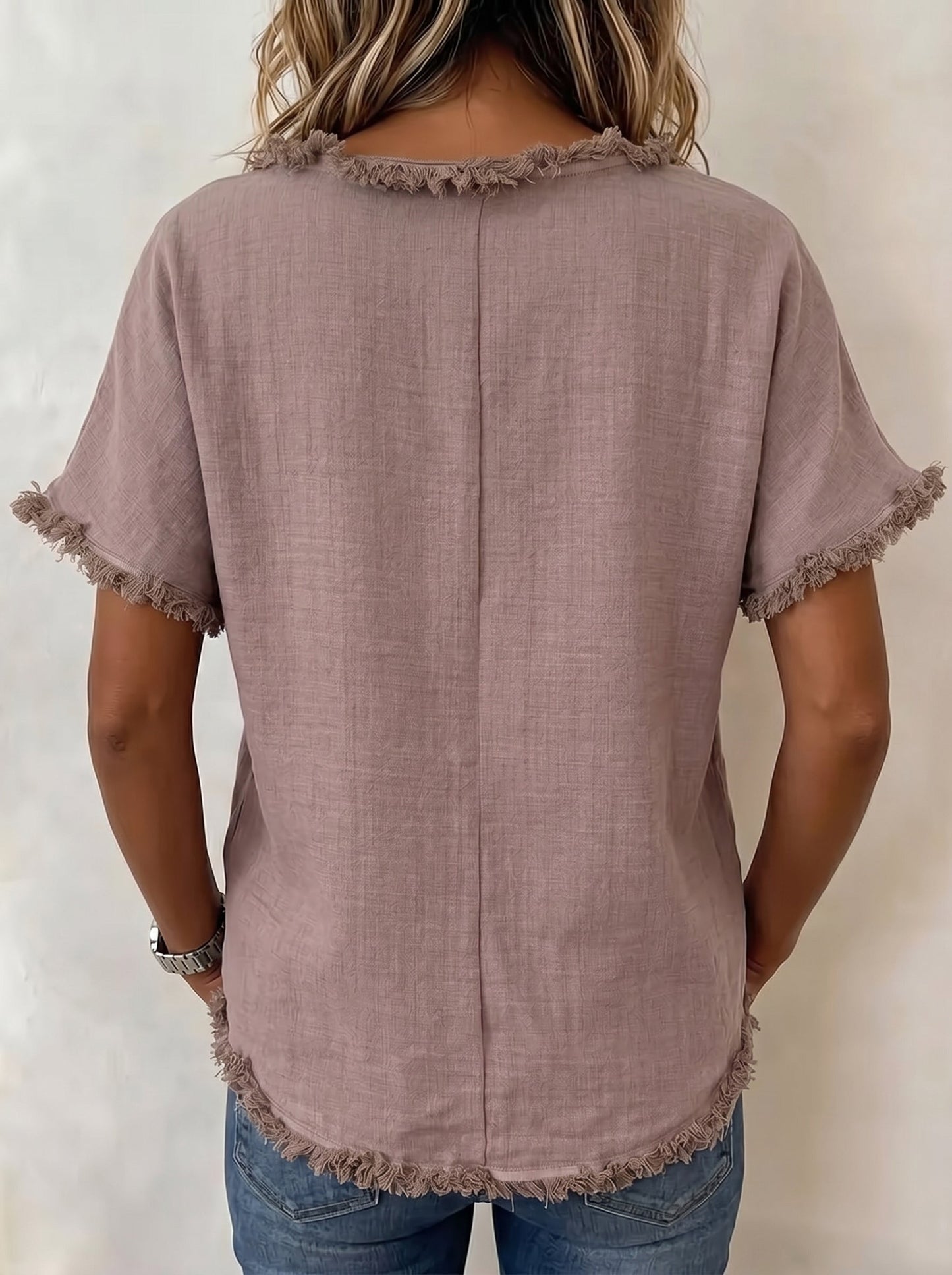 Lockeres Damen T-Shirt mit Fransen in kompletter Produktansicht