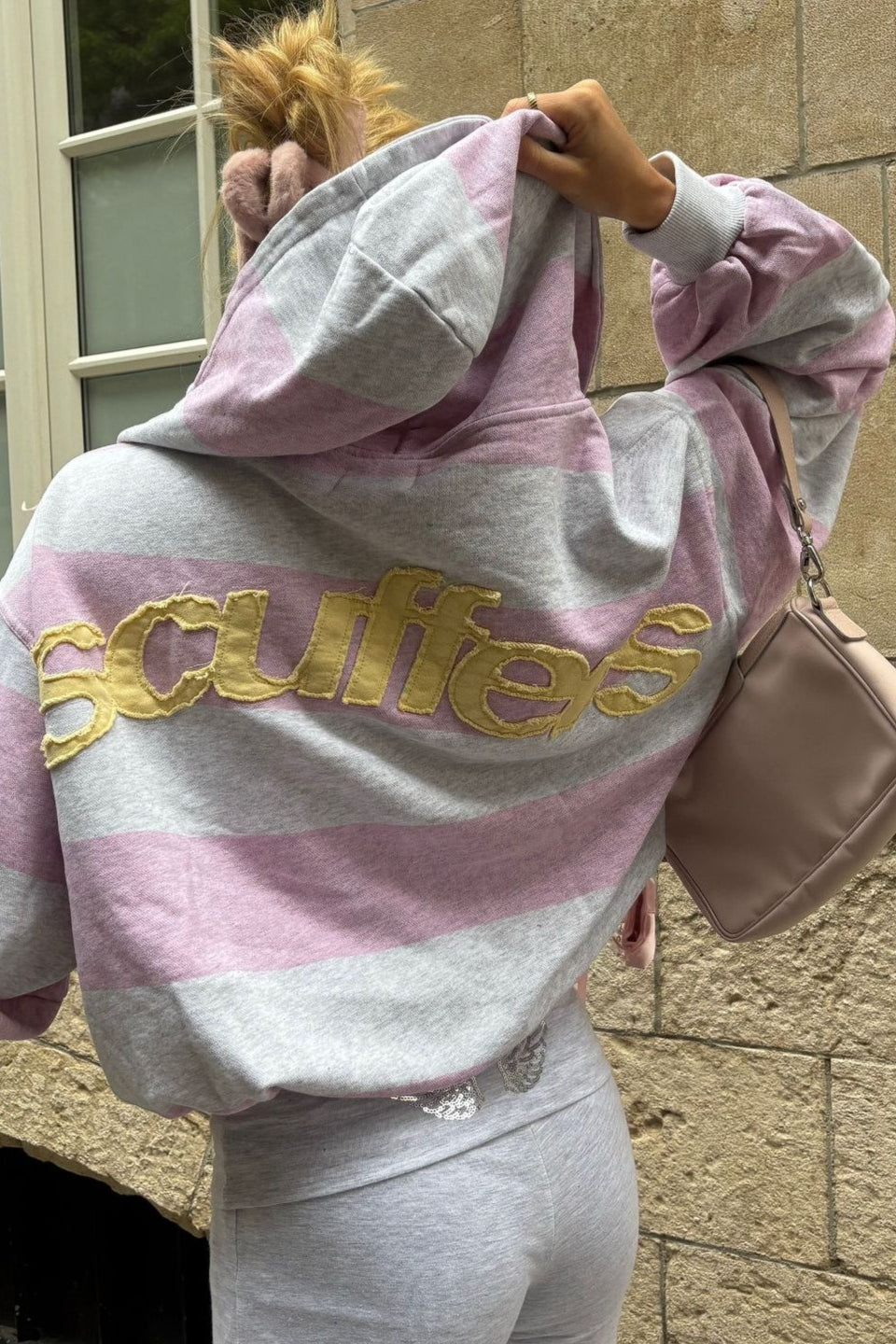 Damen Hoodie gestreift im lässigen Loose Fit als Freizeitlook