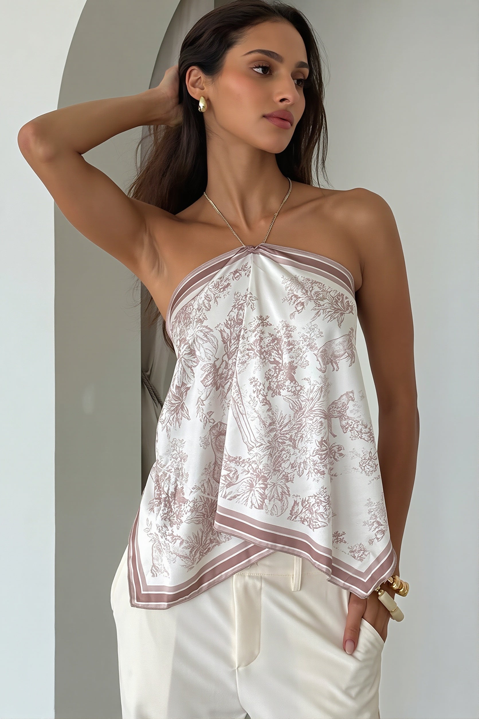 Damen Haltertop mit Print und Rueckenband vorne fotografiert