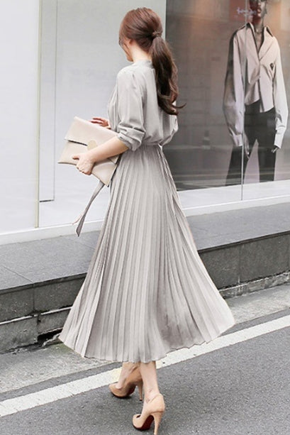 Faltenkleid aus Chiffon mit Puffärmeln