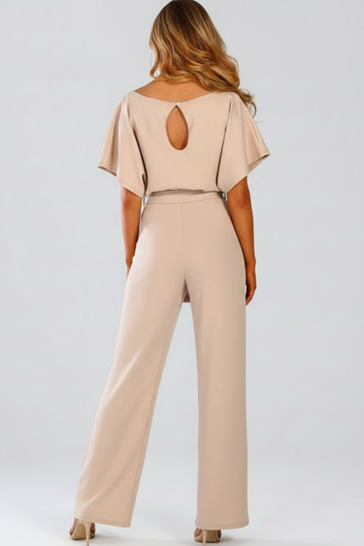 Damen-Jumpsuit mit weitem Bein und Gürtel in Rückansicht