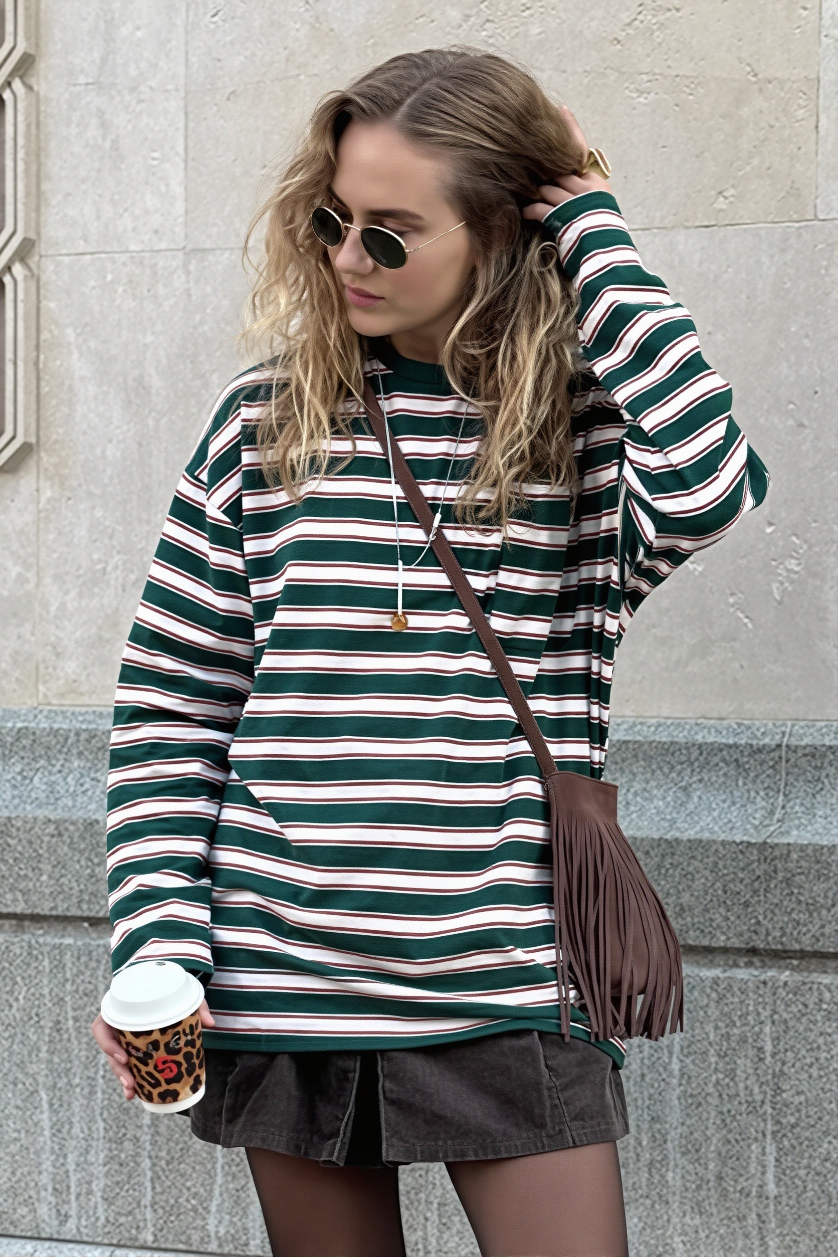 Damen-Langarmshirt im Streifenlook mit Rundhalsausschnitt von vorne