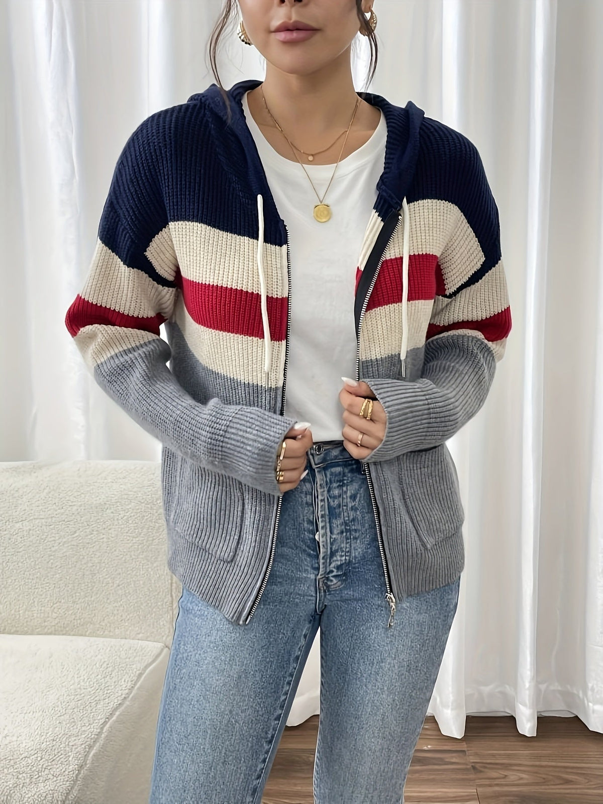 Damen-Cardigan mit geöffnetem Reissverschluss