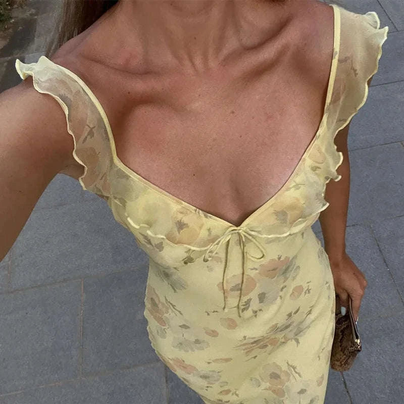 Maxikleid mit Blumenmuster, tiefem Ausschnitt und Rückenausschnitt