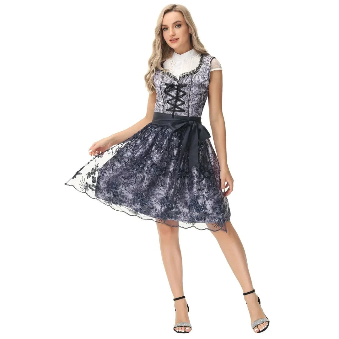 Damen-Dirndl-Kleid im bayerischen Stil in der Gesamtansicht