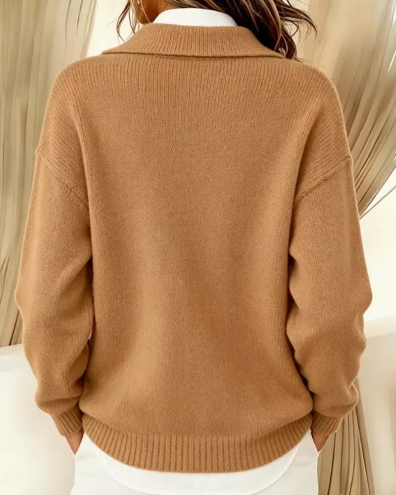 Unifarbener Pullover für Damen in einer schlichten, eleganten Ansicht