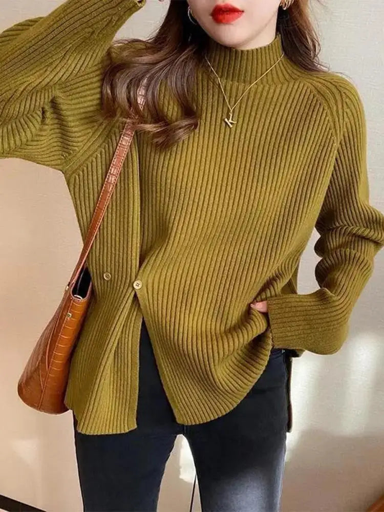Damen Strickpullover mit Rollkragen und Knopf-Schlitz-Detail