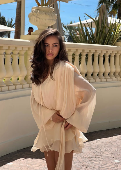Estelle Champagner Satin Negligékleid