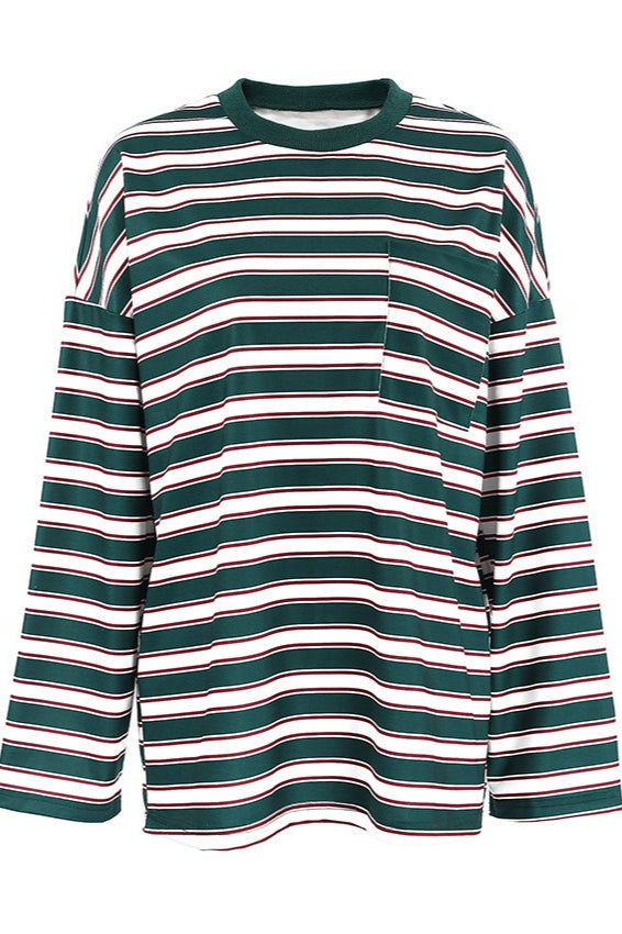 Gestreiftes Langarmshirt für Damen kombiniert mit lässigem Alltagslook