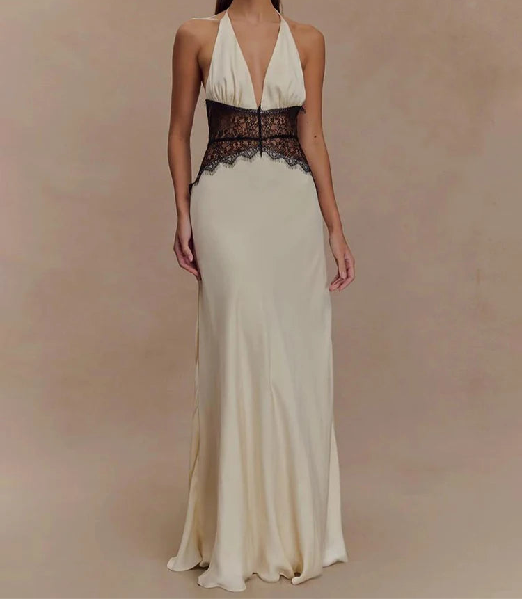 Maxikleid mit Neckholder, Spitzenbesatz und rückenfreiem Design