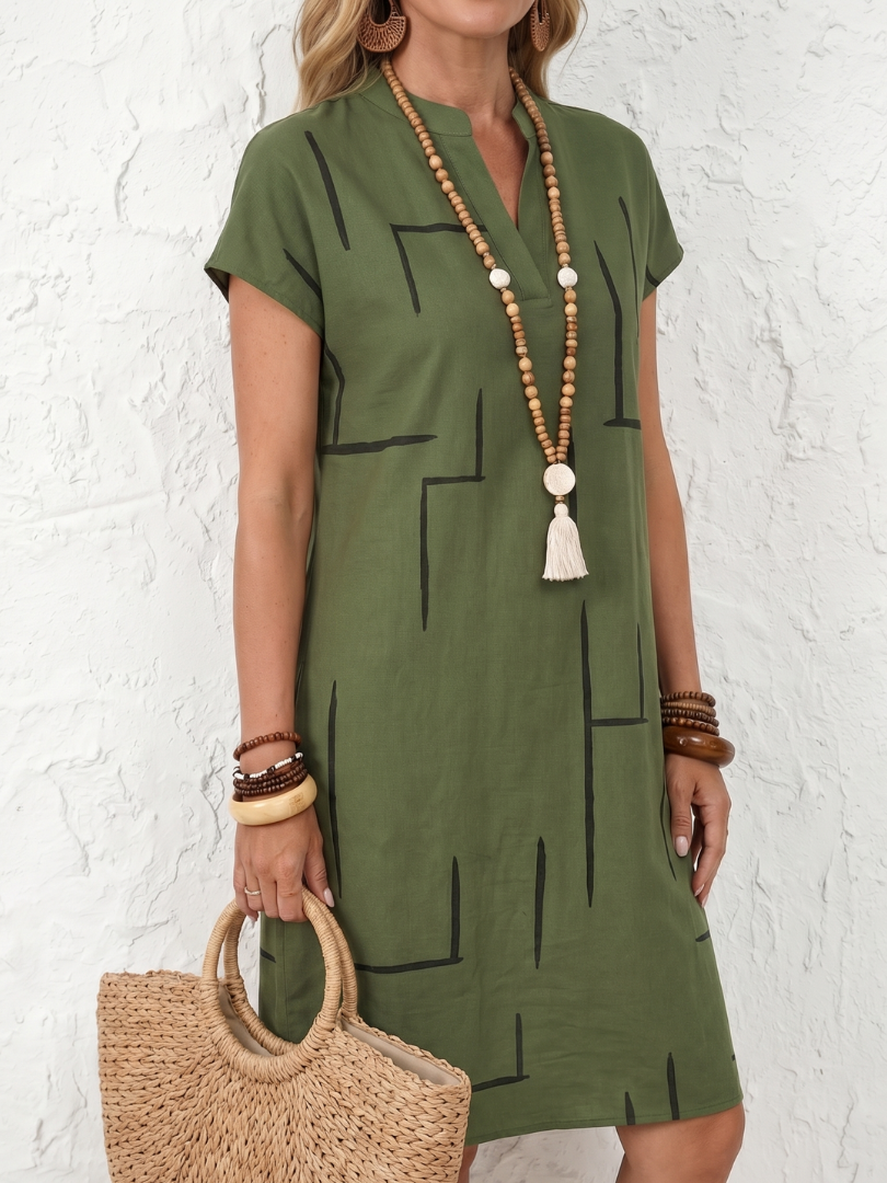 Luftiges Sommerkleid mit abstraktem Druck