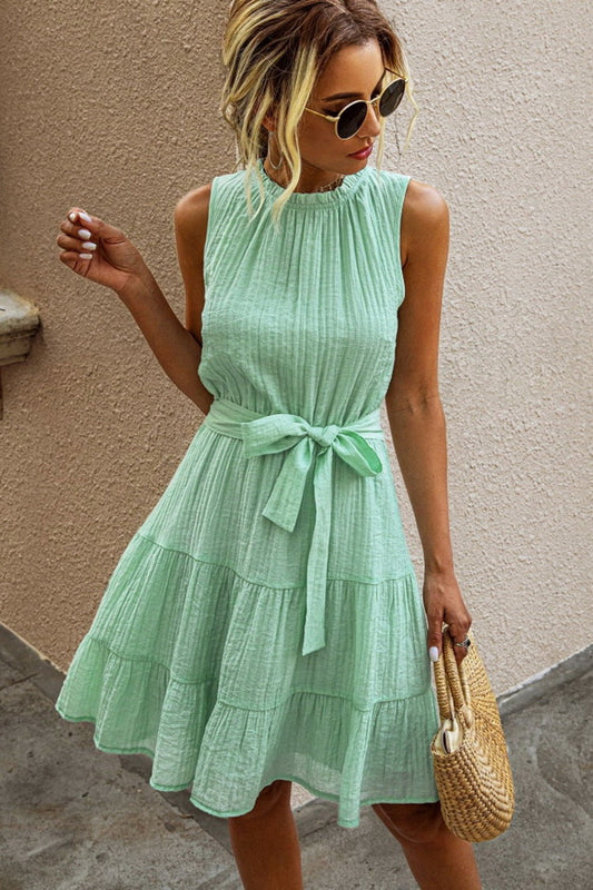 Ärmelloses Spitzen-Minikleid mit einfarbigem Design