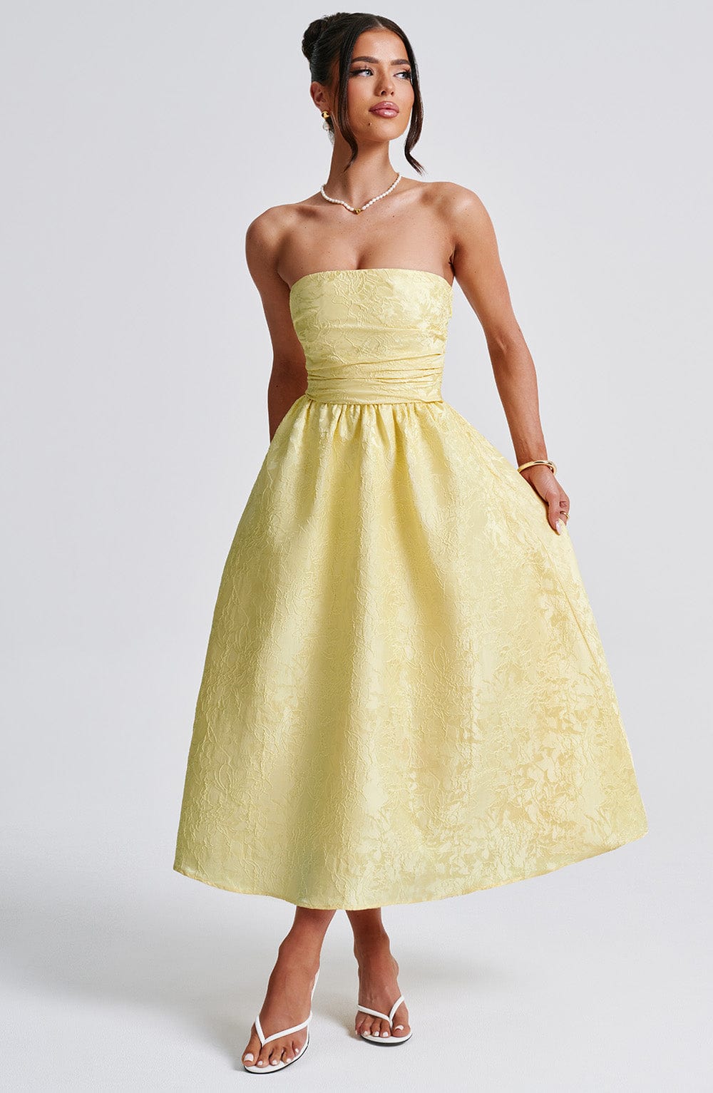 Florales Jacquard trägerloses Midikleid in Zitronengelb