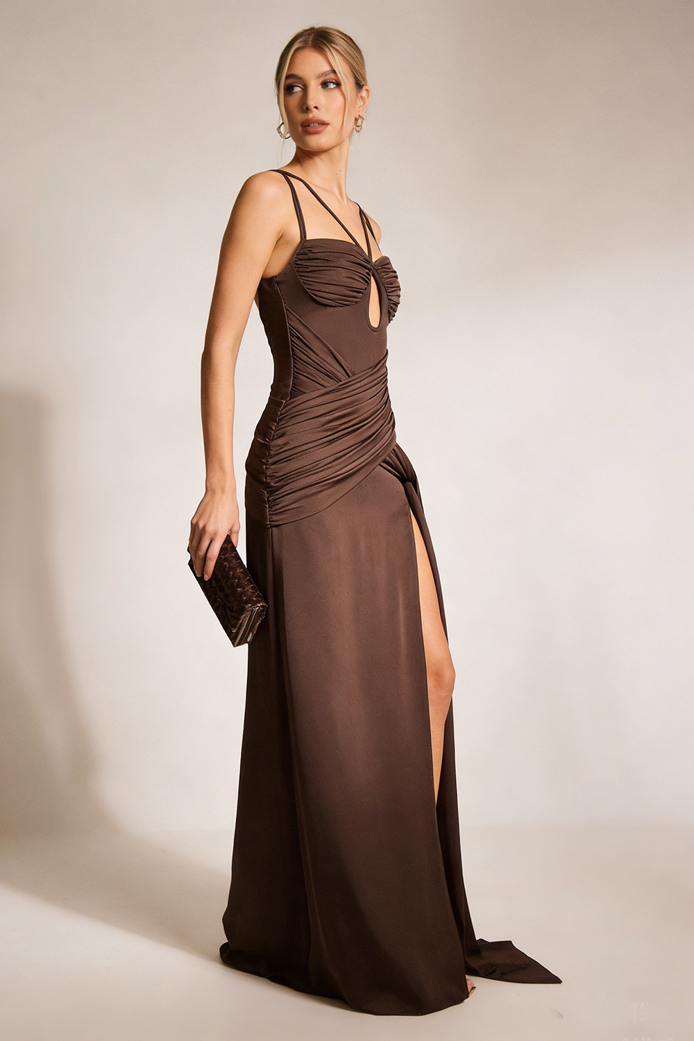 Maxikleid mit Trägern, drapiertem Design und verstellbarem Taillendetail