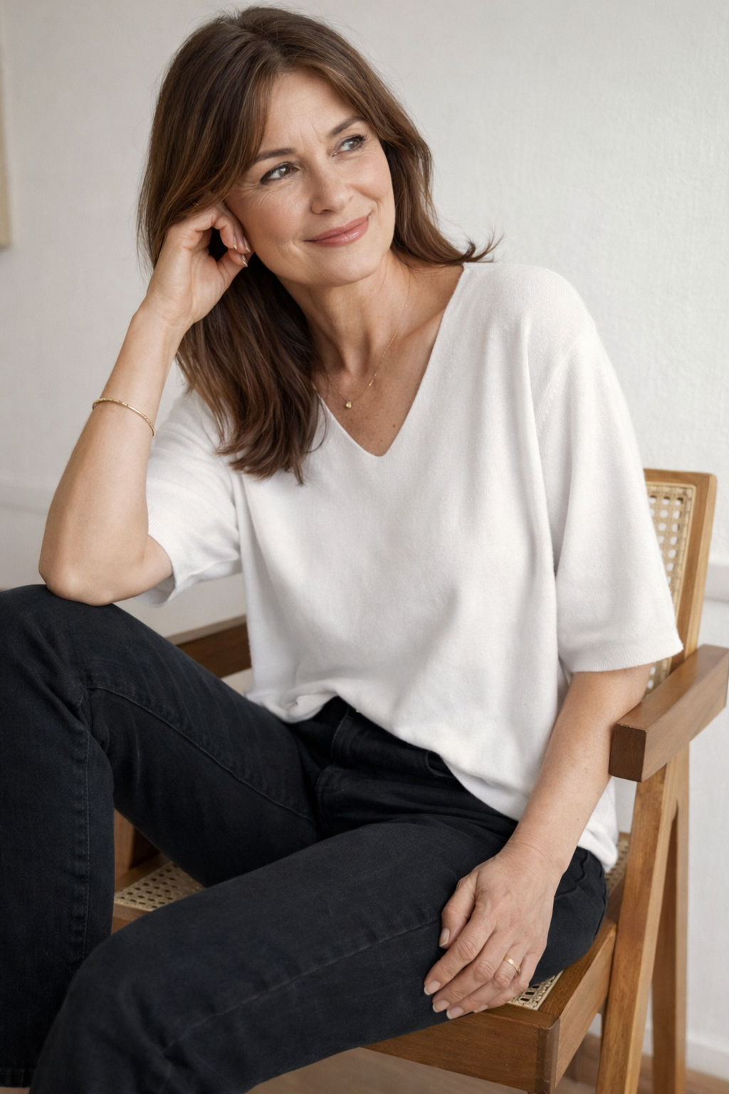 Damen-Bluse mit langen Ärmeln und Knöpfen