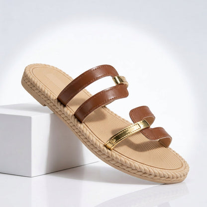 Damen Sandalen im Slide Stil mit zwei breiten Riemen, Vorderansicht