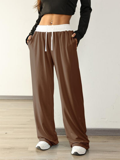 Damen Sweatpants mit weitem Bein und Tunnelzug, Rückansicht mit bequemem Sitz