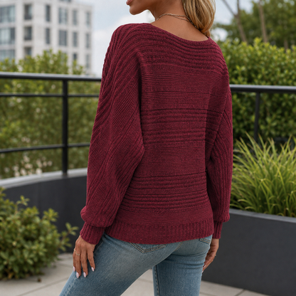 Nahaufnahme des gerippten Strickmusters am Damenpullover