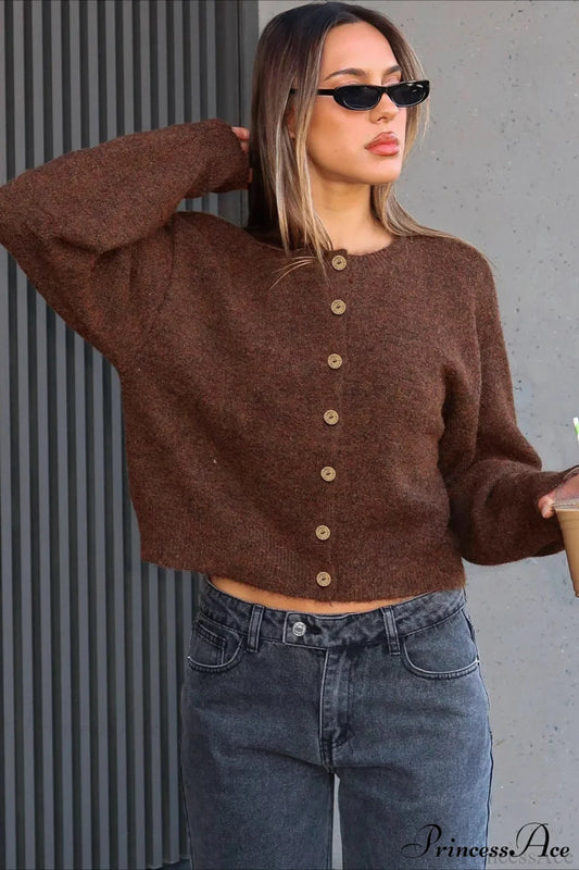 Damen Strickcardigan mit Knopfleiste und Rundhals in lockerer Passform