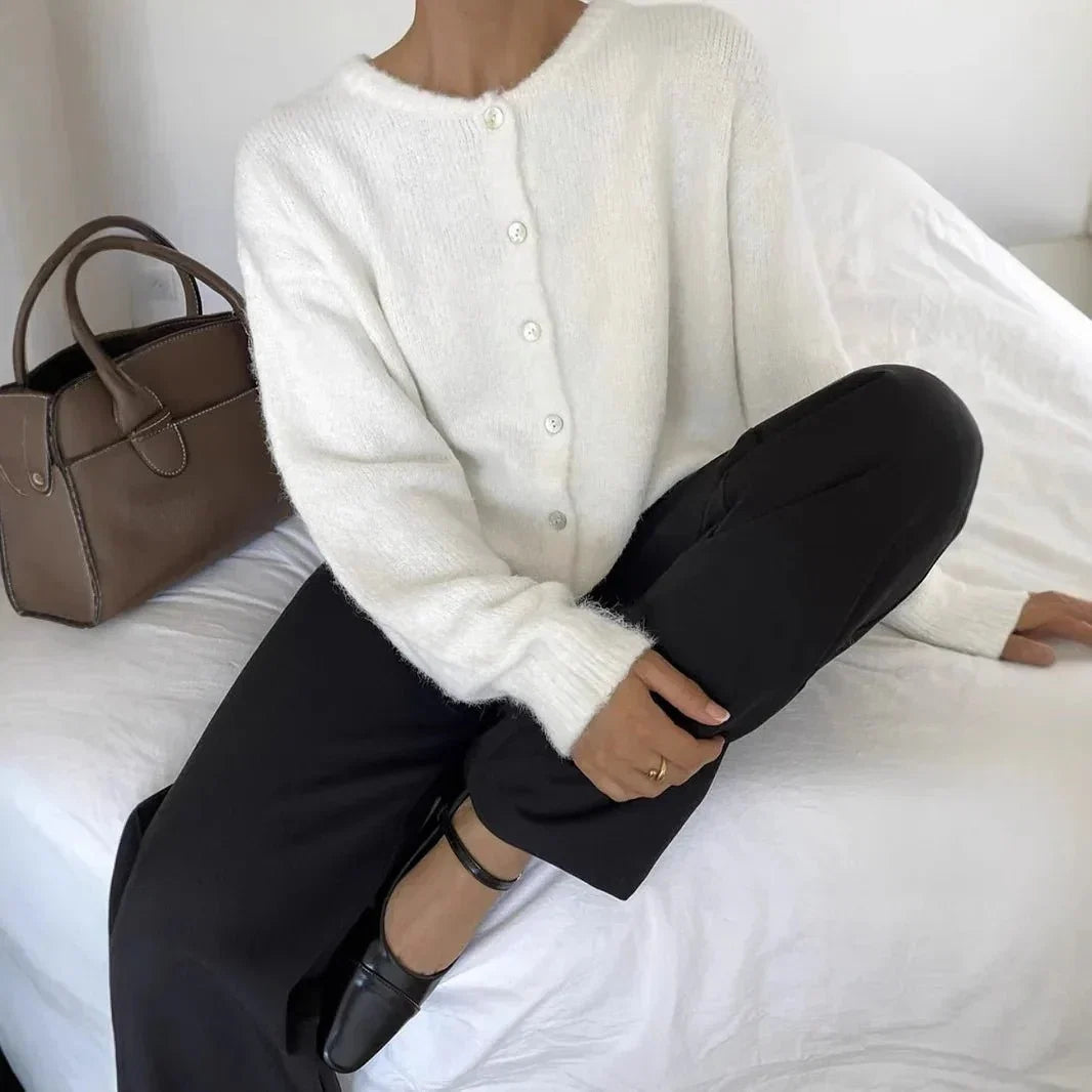 Damen-Strickcardigan mit Rundhalsausschnitt und langen Ärmeln