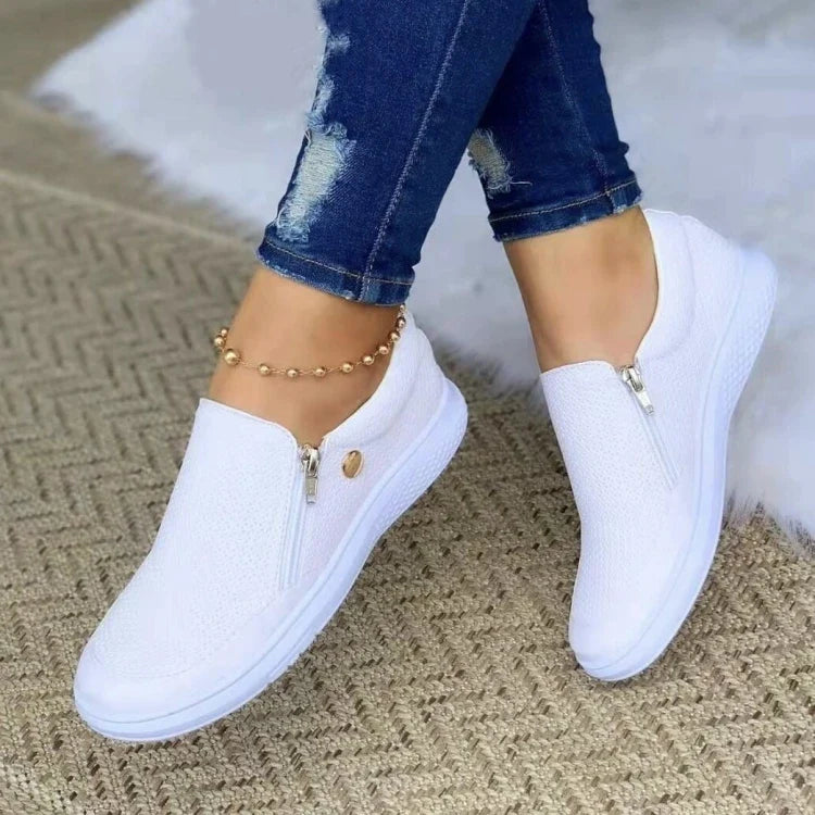 Comfortable Women's Sneakers with Zip Closure for Casual Outings